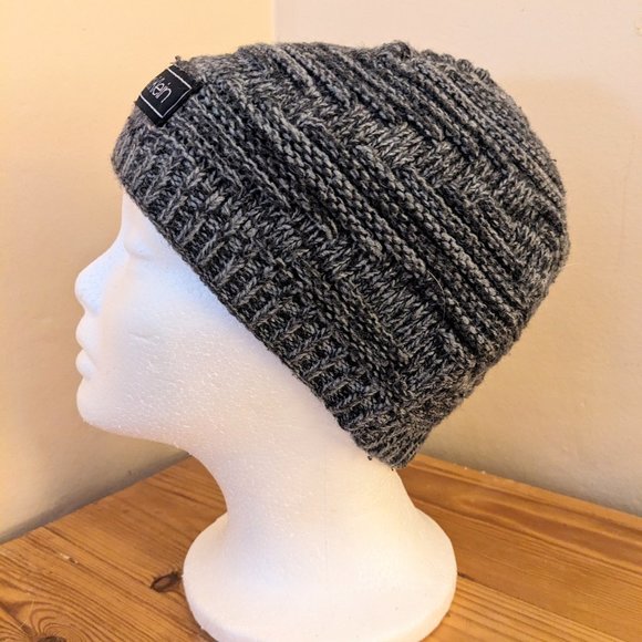 Calvin Klein Thick Marled Knit Gray Winter Hat Beanie Warm & Comfy - Picture 4 of 6